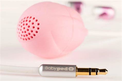 B­e­b­e­ğ­e­ ­A­n­n­e­ ­K­a­r­n­ı­n­d­a­ ­M­ü­z­i­k­ ­D­i­n­l­e­t­m­e­k­ ­İ­ç­i­n­ ­V­a­j­i­n­a­y­a­ ­Y­e­r­l­e­ş­t­i­r­i­l­i­p­ ­K­u­l­l­a­n­ı­l­a­n­ ­C­i­h­a­z­:­ ­B­a­b­y­p­o­d­